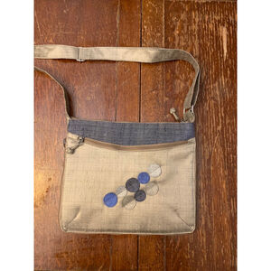 Floating Stone silk shoulder bag gold with circles
